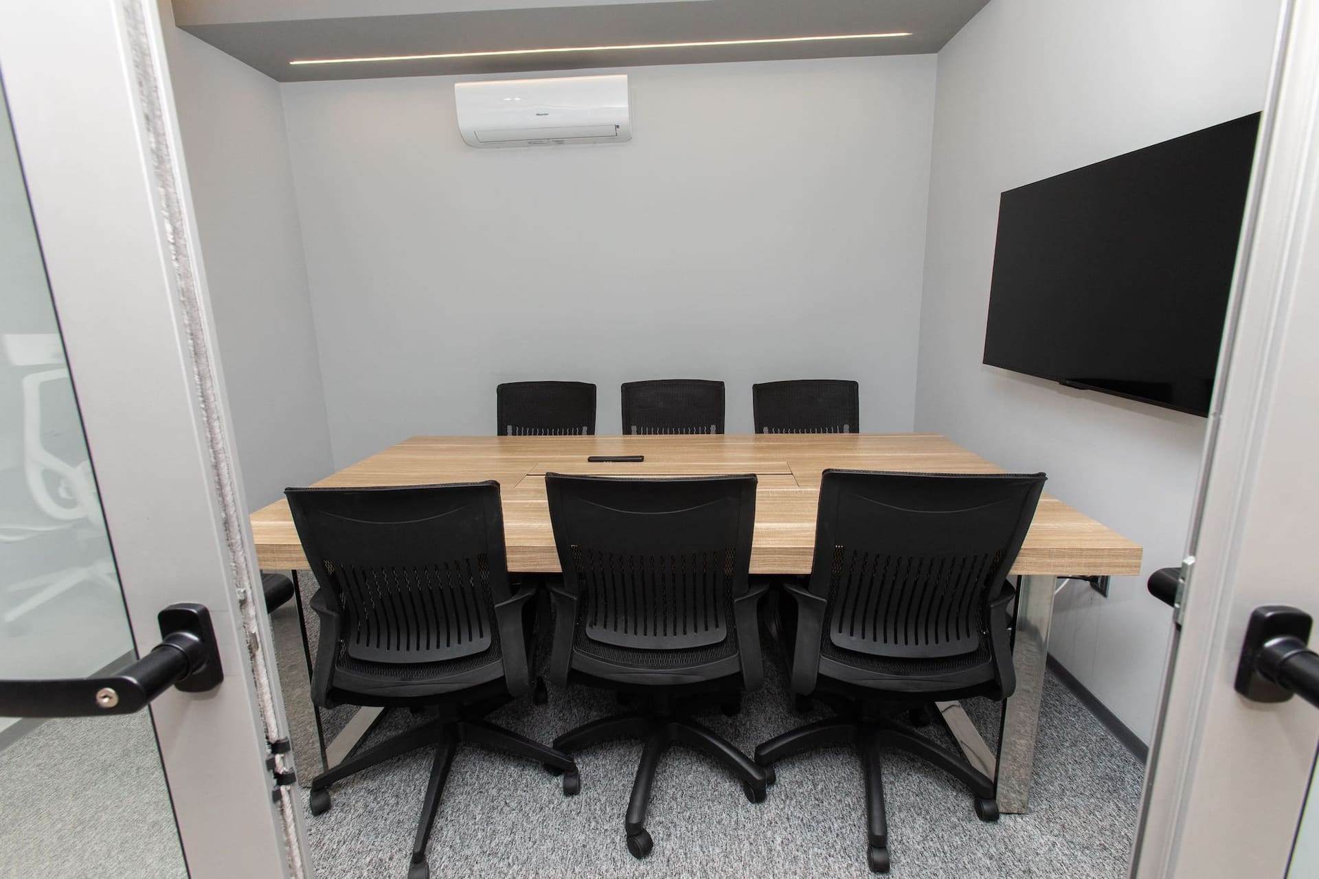 Meeting Room – Lounge
